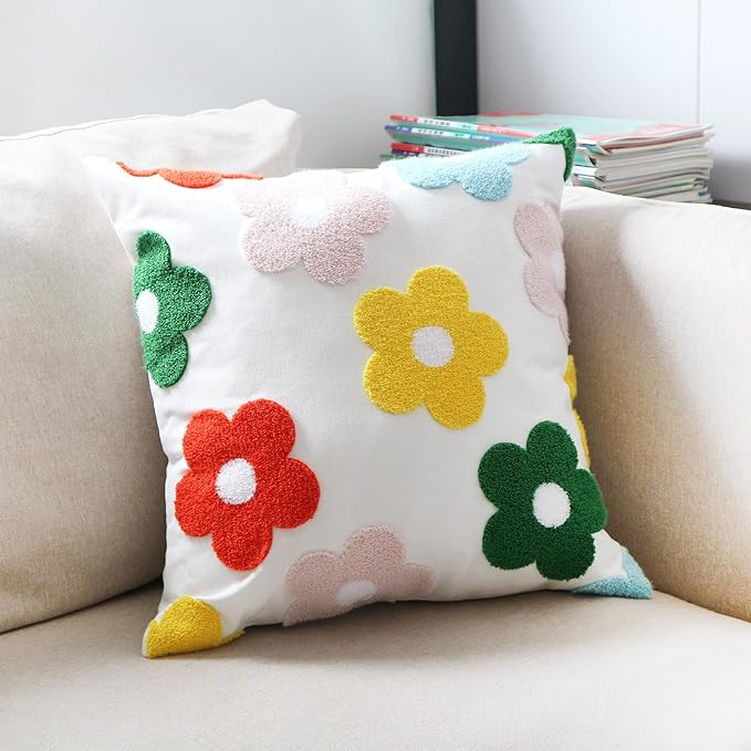Daisy Garden Pillow Cover