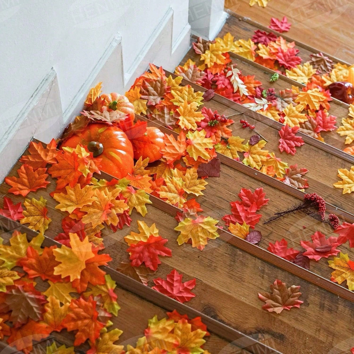 200-Piece Artificial Fall Maple Leaves