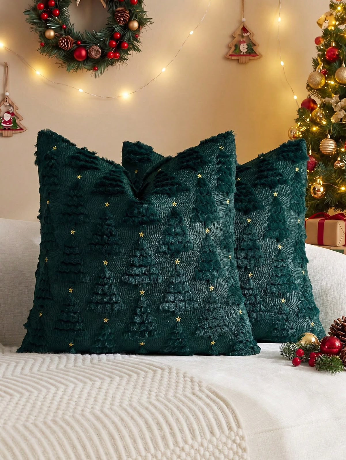 Textured Christmas Tree Cushion Cover with Gold Stars