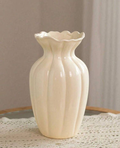 Elegant Porcelain Ripple Vase